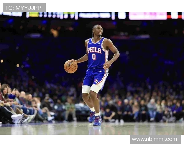 马克西54分创纪录！费城76人激战雄鹿奇兵波蒂斯，NBA常规赛上演对飙大战